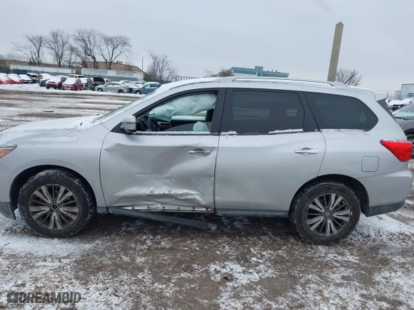 2017 Nissan Pathfinder SV with VIN 5N1DR2MN2HC687013, listed as a IAAI auction lot 41362733 with 129,832 mi miles. Bid and sale history available at carsss.com. Image 14.