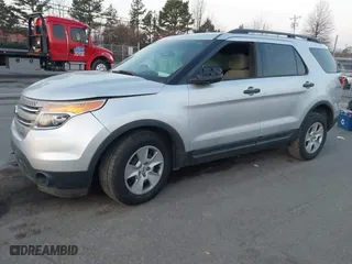2014 Ford Explorer with VIN 1FM5K7B8XEGC09459, listed as a IAAI auction lot 41480009 with 186,098 mi miles. Bid and sale history available at carsss.com. Image 17.