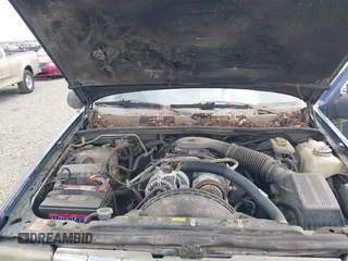 1994 Jeep Grand Cherokee Laredo z VIN 1J4GZ58Y2RC320793, wystawiony jako IAAI lot #42781115 z przebiegiem 275 518 mil mil oraz . Historia ofert i sprzedaży dostępna na DreamBid. Obrazek 10.