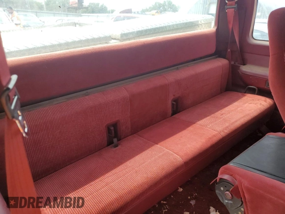 1994 Ford F-250 with VIN 1FTHX26G0RKB63294, listed as a Copart auction lot 60451725 with Not provided miles and Salvage title. Bid and sale history available at DreamBid. Image 10.