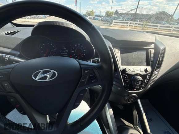 2016 Hyundai Veloster Turbo with VIN KMHTC6AE8GU260274, listed as a Copart auction lot 66046955 with 112,582 mi miles and Salvage title. Bid and sale history available at DreamBid. Image 9.
