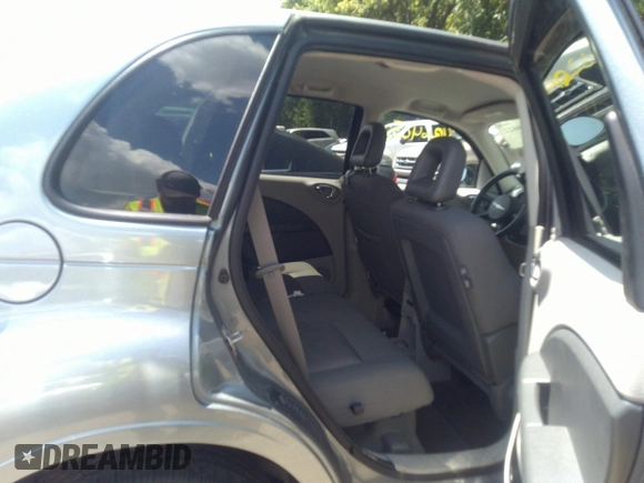 2008 Chrysler PT Cruiser Touring with VIN 3A8FY58B88T115684, listed as a IAAI auction lot 42640522 with 89,105 mi miles and . Bid and sale history available at DreamBid. Image 8.