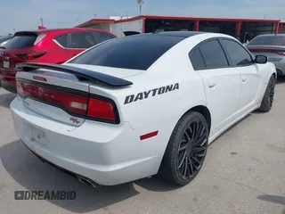 2013 Dodge Charger RT with VIN 2C3CDXCT1DH654737, listed as a IAAI auction lot 42069208 with 226,509 mi miles. Bid and sale history available at carsss.com. Image 4.