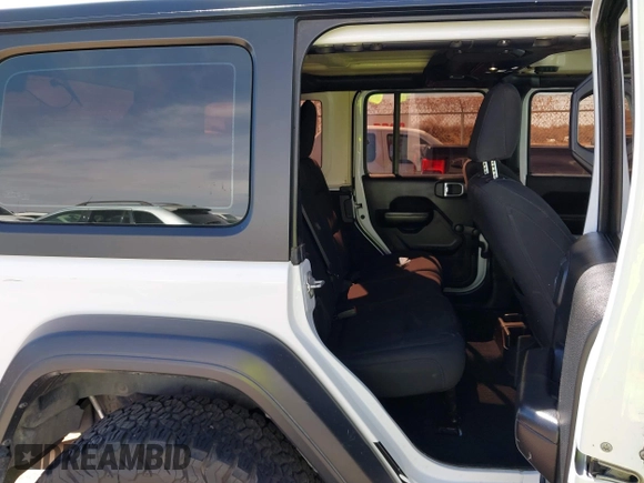 2020 Jeep Wrangler Unlimited Sport with VIN 1C4HJXDG0LW174393, listed as a IAAI auction lot 41575040 with 68,418 mi miles and . Bid and sale history available at DreamBid. Image 8.