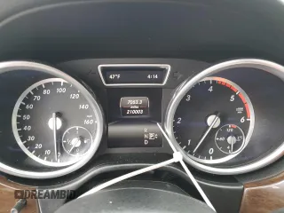 2014 Mercedes-Benz GL-Class GL 350 BlueTEC with VIN 4JGDF2EE8EA284541, listed as a Copart auction lot 51430465 with 210,003 mi miles and Clean Title. Bid and sale history available at carsss.com. Image 9.