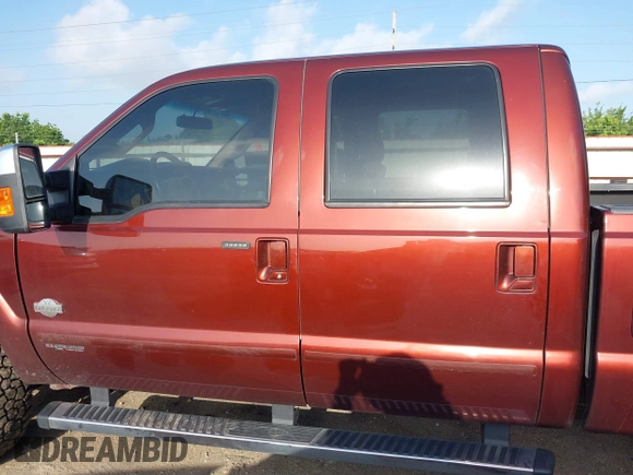 2015 Ford F-250 Lariat with VIN 1FT7W2BT2FEC10580, listed as a IAAI auction lot 42532148 with 105,172 mi miles and . Bid and sale history available at DreamBid. Image 15.