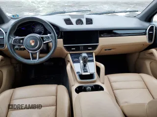 2019 Porsche Cayenne z VIN WP1AA2AY0KDA15514, wystawiony jako Copart lot #41325083 z przebiegiem Nie podano mil oraz . Historia ofert i sprzedaży dostępna na DreamBid. Obrazek 8.