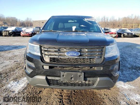 2016 Ford Utility Police Interceptor with VIN 1FM5K8AR4GGB81578, listed as a Copart auction lot 85652624 with 143,704 mi miles and Salvage Title. Bid and sale history available at carsss.com. Image 5.