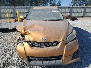 2009 Toyota Matrix S with VIN 2T1KE40E79C005373, listed as a Copart auction lot 84006874 with 215,355 mi miles and Salvage Title. Bid and sale history available at carsss.com. Image 5.