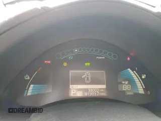 2016 Nissan LEAF SL with VIN 1N4BZ0CP8GC313075, listed as a Copart auction lot 86645824 with 38,002 mi miles and Salvage Title. Bid and sale history available at carsss.com. Image 9.