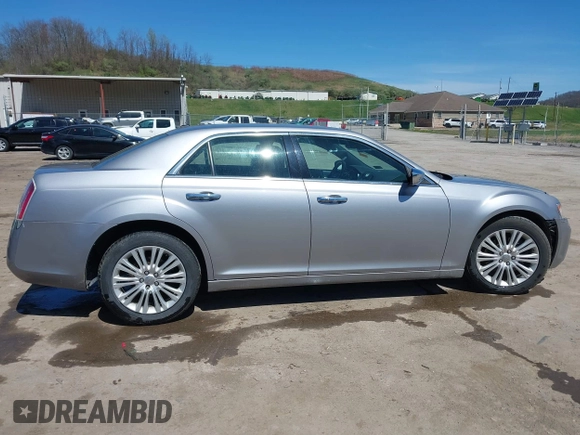 2014 Chrysler 300 C with VIN 2C3CCAKG6EH379114, listed as a IAAI auction lot 41992957 with 151,949 mi miles and . Bid and sale history available at carsss.com. Image 14.