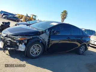 2022 Toyota Prius LE with VIN JTDKAMFP5N3225781, listed as a IAAI auction lot 40822065 with 42,307 mi miles and . Bid and sale history available at DreamBid. Image 15.