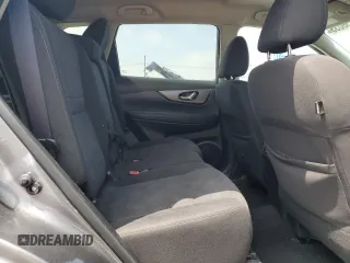 2016 Nissan Rogue SV z VIN KNMAT2MV7GP709331, wystawiony jako Copart lot #59436035 z przebiegiem 120 593 mil mil oraz Czysty tytuł • Clean title. Historia ofert i sprzedaży dostępna na DreamBid. Obrazek 11.