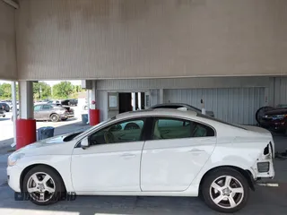 2013 Volvo S60 T5 Premier with VIN YV1612FS2D2199231, listed as a IAAI auction lot 42513014 with 85,446 mi miles and . Bid and sale history available at DreamBid. Image 15.