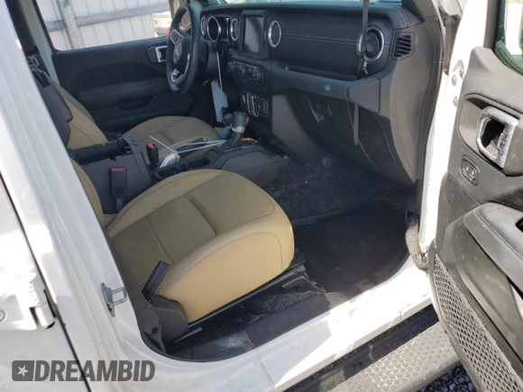 2019 Jeep Wrangler Unlimited Sahara with VIN 1C4HJXEG8KW574005, listed as a Copart auction lot 55386585 with Not provided miles and Salvage title. Bid and sale history available at DreamBid. Image 8.