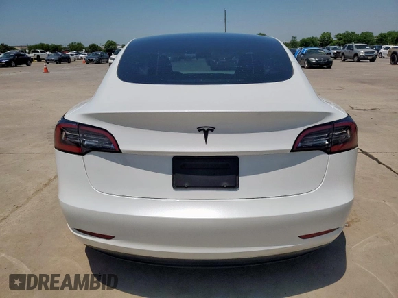2023 Tesla Model 3 z VIN 5YJ3E1EA3PF405917, wystawiony jako Copart lot #56875645 z przebiegiem 40 874 mil mil oraz Szkoda całkowita • Salvage title. Historia ofert i sprzedaży dostępna na DreamBid. Obrazek 6.