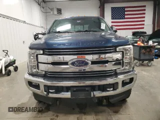 2017 Ford F-350 Lariat with VIN 1FT8X3BT5HEE16468, listed as a Copart auction lot 57251455 with 92,951 mi miles and Salvage title. Bid and sale history available at DreamBid. Image 5.