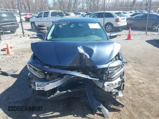 2021 Honda Insight EX with VIN 19XZE4F5XME003262, listed as a IAAI auction lot 41875669 with 43,005 mi miles and . Bid and sale history available at carsss.com. Image 12.