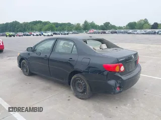 2010 Toyota Corolla z VIN 1NXBU4EE2AZ317521, wystawiony jako IAAI lot #42507177 z przebiegiem 212 466 mil mil oraz . Historia ofert i sprzedaży dostępna na DreamBid. Obrazek 6.