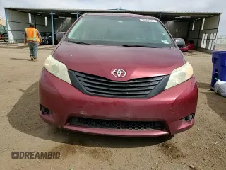 2011 Toyota Sienna with VIN 5TDZK3DC6BS032409, listed as a Copart auction lot 50069725 with 231,085 mi miles and Salvage Title. Bid and sale history available at carsss.com. Image 12.