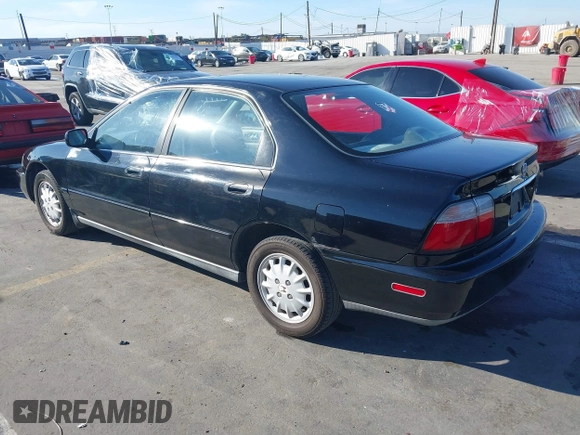 1997 Honda Accord EX with VIN 1HGCD5669VA219584, listed as a IAAI auction lot 41643524 with 161,820 mi miles and . Bid and sale history available at carsss.com. Image 3.