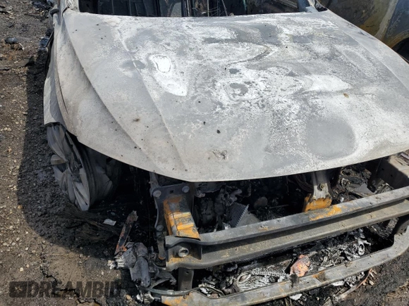 2024 Volkswagen Jetta S z VIN 3VW5M7BU5RM045638, wystawiony jako Copart lot #57215215 z przebiegiem Nie podano mil oraz Nie do naprawy • Non repairable. Historia ofert i sprzedaży dostępna na DreamBid. Obrazek 12.