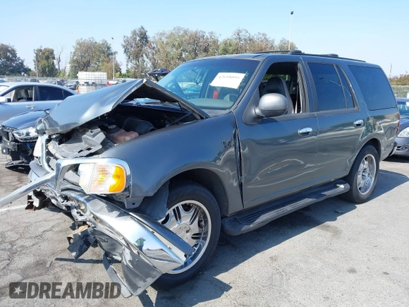 2001 Ford Expedition XLT with VIN 1FMRU15W51LB26235, listed as a IAAI auction lot 42618094 with 204,892 mi miles and . Bid and sale history available at DreamBid. Image 2.