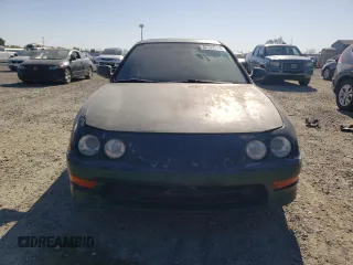 1999 Acura Integra LS with VIN JH4DB7657XS001635, listed as a Copart auction lot 42742925 with 157,447 mi miles and Clean title. Bid and sale history available at DreamBid. Image 5.
