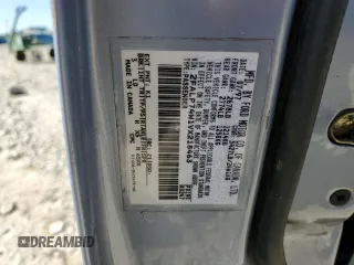 1997 Ford Crown Victoria LX z VIN 2FALP74W1VX218463, wystawiony jako Copart lot #52851045 z przebiegiem 236 098 mil mil oraz Szkoda całkowita • Salvage title. Historia ofert i sprzedaży dostępna na DreamBid. Obrazek 13.