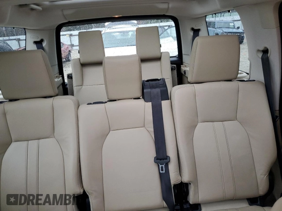 2011 Land Rover LR4 HSE with VIN SALAG2D46BA558420, listed as a Copart auction lot 49062255 with 136,409 mi miles and Salvage Title. Bid and sale history available at DreamBid. Image 10.