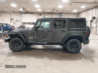 2018 Jeep Wrangler JK Unlimited Sport S with VIN 1C4BJWDGXJL889020, listed as a IAAI auction lot 41989203 with 60,170 mi miles. Bid and sale history available at carsss.com. Image 14.