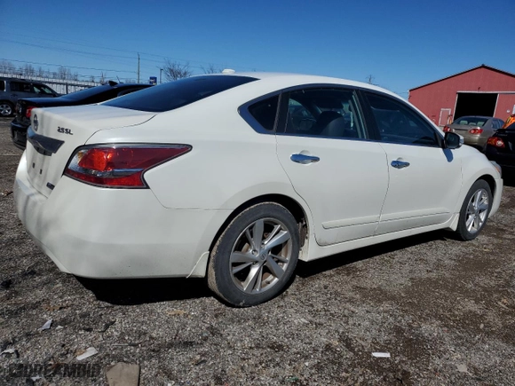 2014 Nissan Altima 2.5 with VIN 1N4AL3AP4EN258370, listed as a Copart auction lot 49415835 with 209,573 mi miles and Clean Title. Bid and sale history available at carsss.com. Image 3.