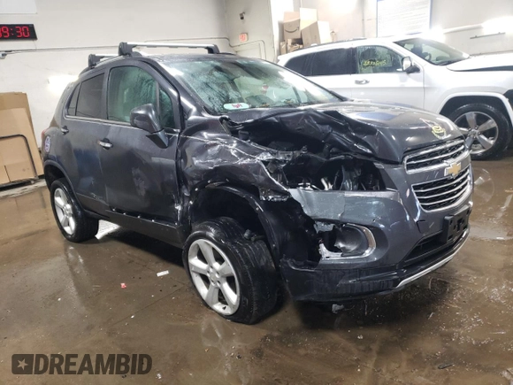 2016 Chevrolet Trax LTZ with VIN 3GNCJRSB5GL229579, listed as a Copart auction lot 49098985 with 151,093 mi miles and Salvage Title. Bid and sale history available at carsss.com. Image 4.