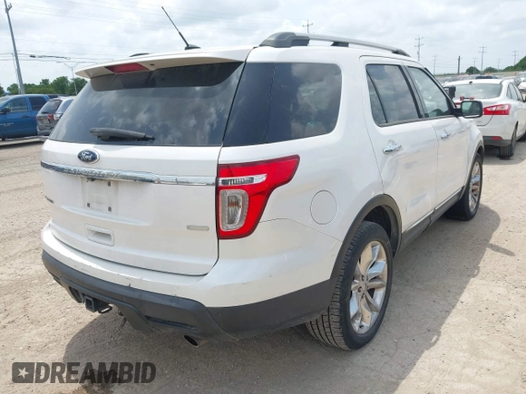 2015 Ford Explorer Limited with VIN 1FM5K8F8XFGB31458, listed as a IAAI auction lot 42062803 with 166,177 mi miles and . Bid and sale history available at DreamBid. Image 4.