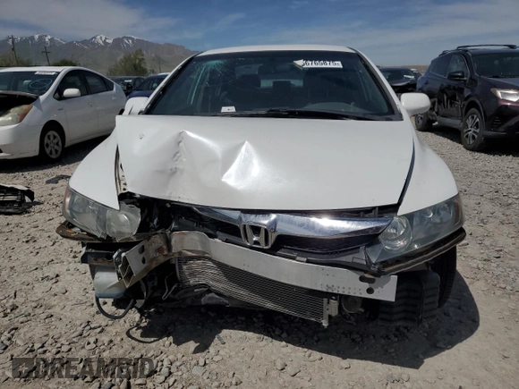 2006 Honda Civic LX z VIN 1HGFA16566L003977, wystawiony jako Copart lot #56765875 z przebiegiem 220 705 mil mil oraz Szkoda całkowita • Salvage title. Historia ofert i sprzedaży dostępna na DreamBid. Obrazek 5.