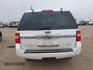 2016 Ford Expedition Platinum with VIN 1FMJU1LT2GEF07320, listed as a IAAI auction lot 41559416 with 203,441 mi miles. Bid and sale history available at carsss.com. Image 17.