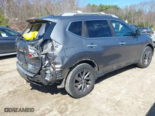 2016 Nissan Rogue SL with VIN 5N1AT2MV0GC774718, listed as a IAAI auction lot 41903766 with 120,371 mi miles. Bid and sale history available at carsss.com. Image 4.