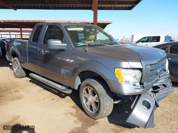 2010 Ford F-150 XL with VIN 1FTEX1CW1AFB94088, listed as a IAAI auction lot 41337645 with 117,680 mi miles. Bid and sale history available at carsss.com. Image 1.