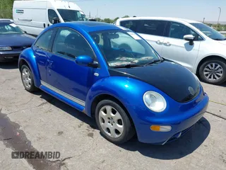 2002 Volkswagen Beetle GLS with VIN 3VWCD21C62M405394, listed as a IAAI auction lot 42707744 with 95,126 mi miles and . Bid and sale history available at DreamBid. Image 1.