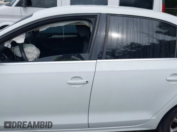 2017 Volkswagen Jetta S with VIN 3VW2B7AJ7HM379782, listed as a IAAI auction lot 42335151 with 129,909 mi miles and . Bid and sale history available at DreamBid. Image 15.