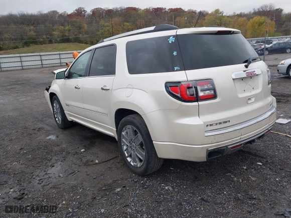 2014 GMC Acadia Denali with VIN 1GKKVTKD2EJ271871, listed as a IAAI auction lot 41699704 with 177,496 mi miles. Bid and sale history available at carsss.com. Image 3.