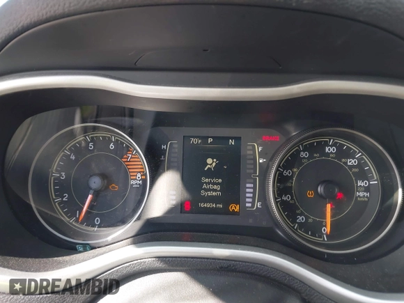 2017 Jeep Cherokee Latitude with VIN 1C4PJLCS6HW604607, listed as a IAAI auction lot 42026228 with 164,934 mi miles and . Bid and sale history available at carsss.com. Image 7.