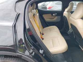 2021 Polestar 2 Launch Edition z VIN LPSED3KA9ML019516, wystawiony jako IAAI lot #41901075 z przebiegiem 32 468 mil mil oraz . Historia ofert i sprzedaży dostępna na DreamBid. Obrazek 8.