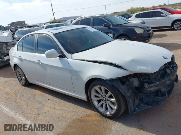 2011 BMW 3 Series 328i с VIN WBAPH7C54BE682973, выставлен на аукционе IAAI как лот 42235227 с пробегом 141 576 миль миль и . История ставок и продаж доступна на DreamBid. Изображение 14.