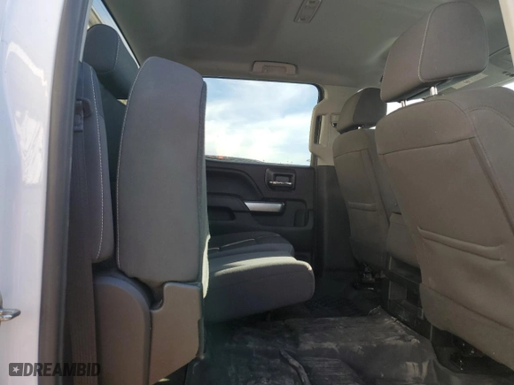 2018 Chevrolet Silverado 2500HD LT with VIN 1GC1KVEY3JF230799, listed as a Copart auction lot 46040235 with 161,956 mi miles and Clean Title. Bid and sale history available at carsss.com. Image 10.