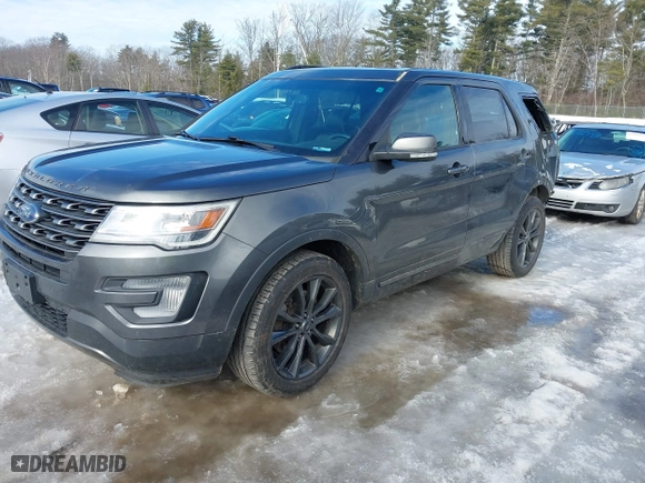 2017 Ford Explorer XLT with VIN 1FM5K8DH5HGE31723, listed as a IAAI auction lot 41661136 with 85,263 mi miles. Bid and sale history available at carsss.com. Image 21.