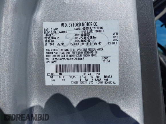 2005 Ford Escape Hybrid with VIN 1FMCU95H45KD16867, listed as a IAAI auction lot 41661311 with 206,698 mi miles. Bid and sale history available at carsss.com. Image 9.