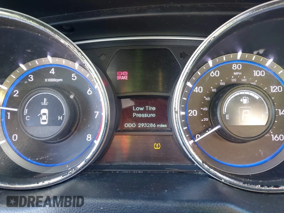 2013 Hyundai Sonata Limited with VIN 5NPEC4AC2DH795719, listed as a IAAI auction lot 41314171 with 293,286 mi miles and . Bid and sale history available at DreamBid. Image 7.