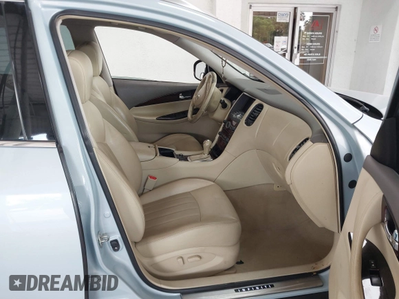 2011 Infiniti EX Journey z VIN JN1AJ0HPXBM802041, wystawiony jako IAAI lot #42269295 z przebiegiem 105 791 mil mil oraz . Historia ofert i sprzedaży dostępna na DreamBid. Obrazek 5.
