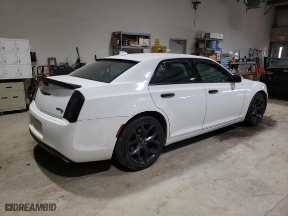 2021 Chrysler 300 with VIN 2C3CCABG6MH546036, listed as a Copart auction lot 42612905 with 68,563 mi miles and Salvage Title. Bid and sale history available at carsss.com. Image 3.